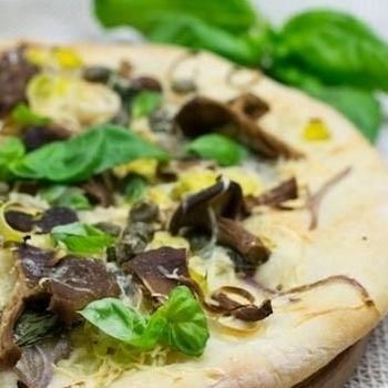 Cara membuat pizza jamur yang enak