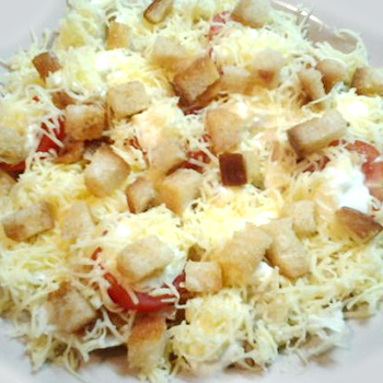 Paano magluto ng mga salad na may mga crouton at mushroom
