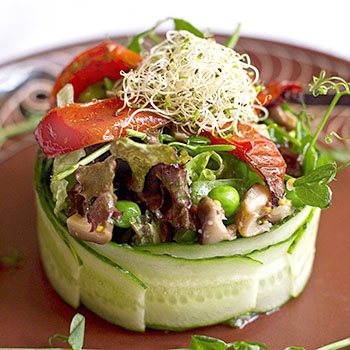 Mga recipe ng salad na may mga mushroom ng gatas