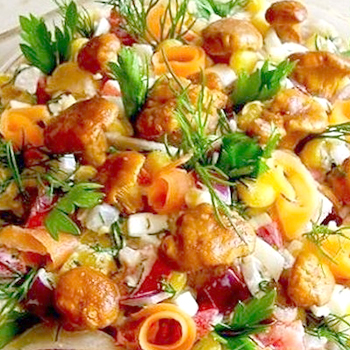 Mga salad na may mga mushroom: mga recipe para sa mga pampagana ng kabute
