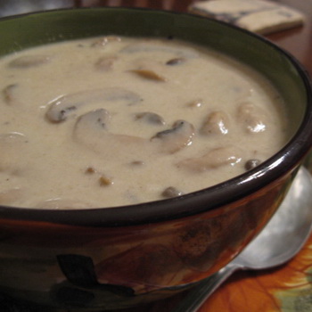 Sup pure jamur tiram: resep untuk hidangan pertama