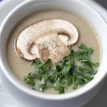 Sup krim Champignon: resep untuk hidangan pertama